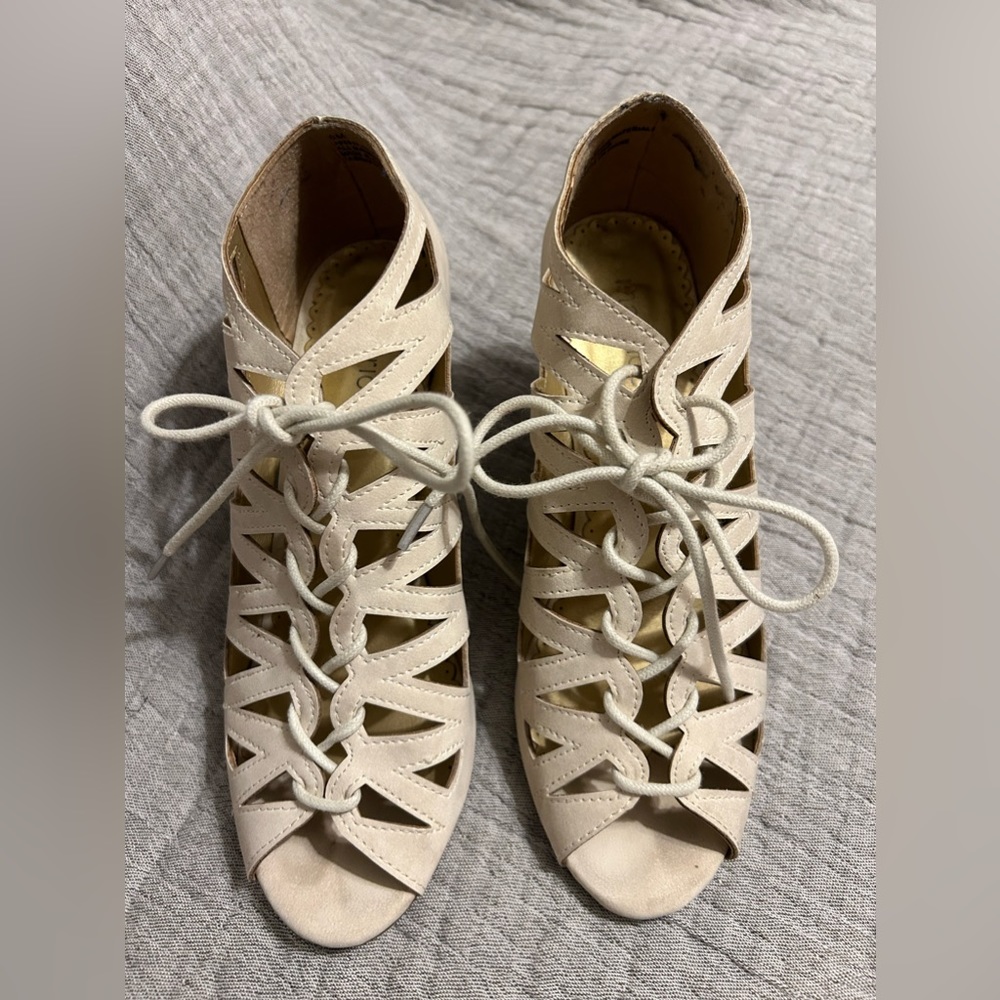 Maurice’s Cream lace up wedges
